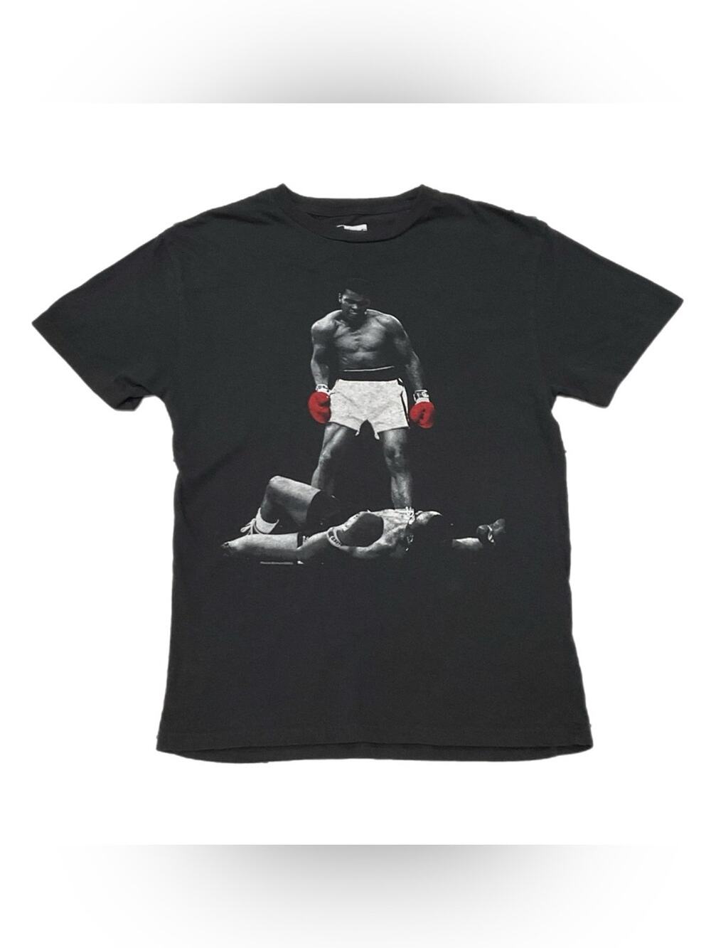 Muhammad Ali Knockout Graphic  Boxing Legend Black Tee